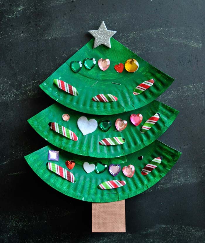 Modèle d'arbre de Noël recyclé