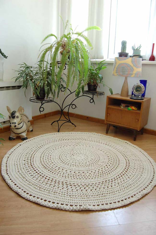 Tapis rond au crochet en ficelle brute