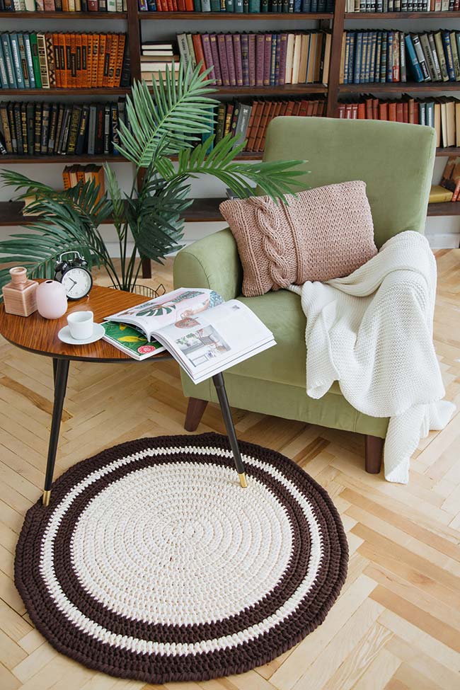 Tapis rond au crochet pour le bureau à domicile