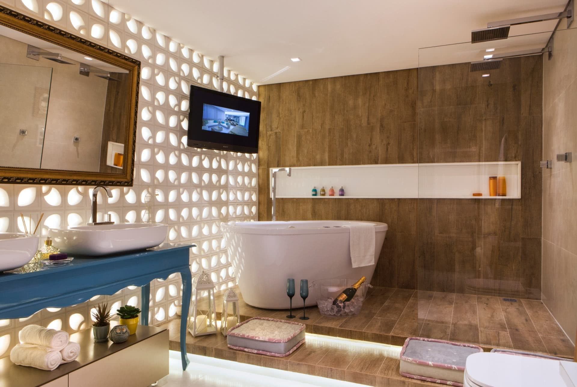 Salle de bain moderne et élégante pour ceux qui aiment se détendre