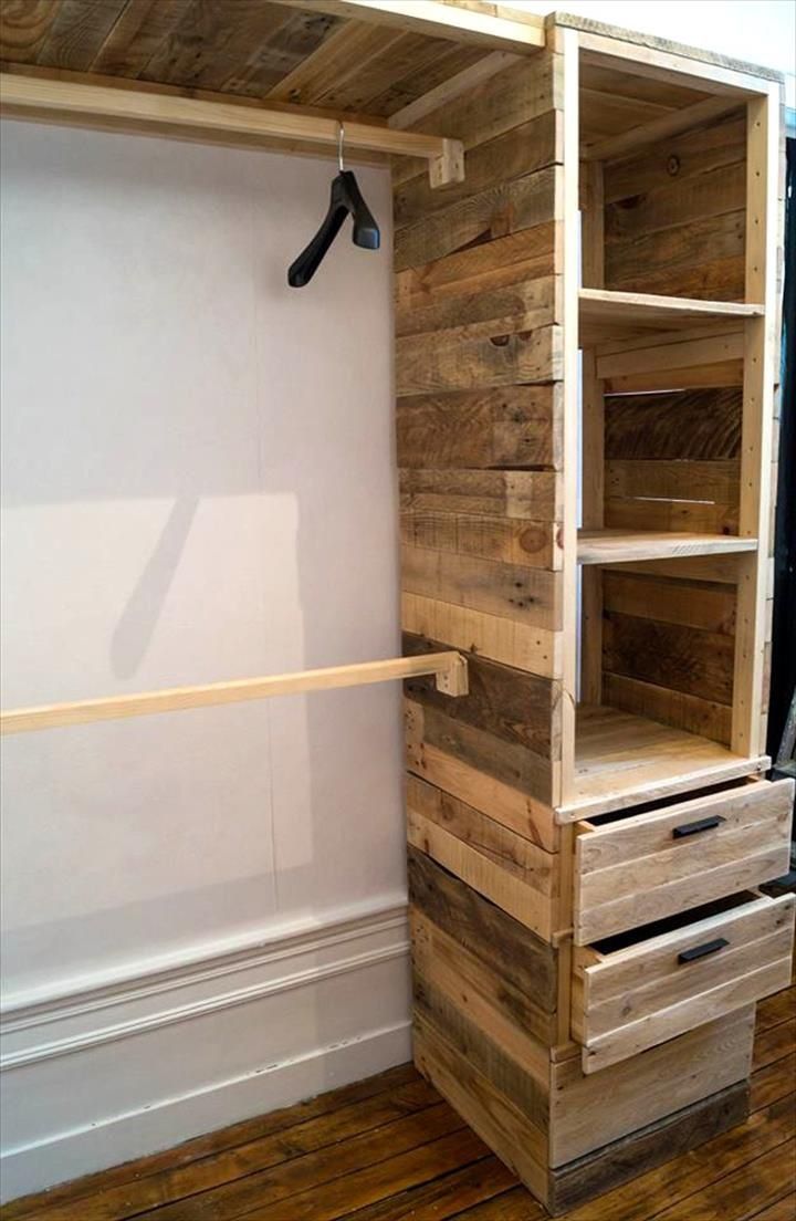 armoire à palettes avec tiroirs