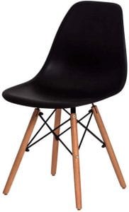 chaise Eames noire