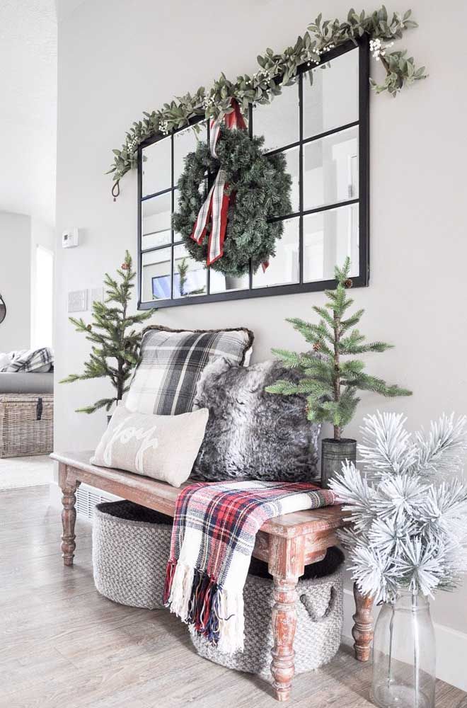 Vous voulez un meilleur endroit dans la maison pour un panneau de Noël soigné?  Le lobby vous accueille dans l'ambiance de Noël