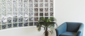 Brique de verre: 50 grandes inspirations sur l'utilisation!