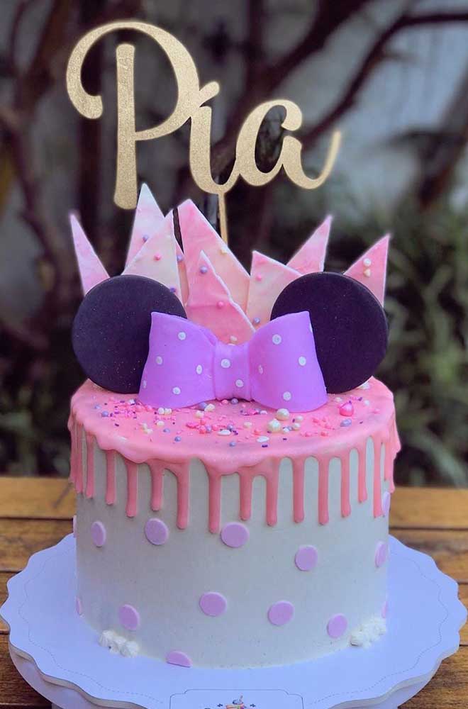 Gâteau Minnie en rose et lilas